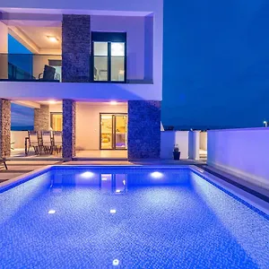 Vikendica Contessa, Privlaka (Zadar)